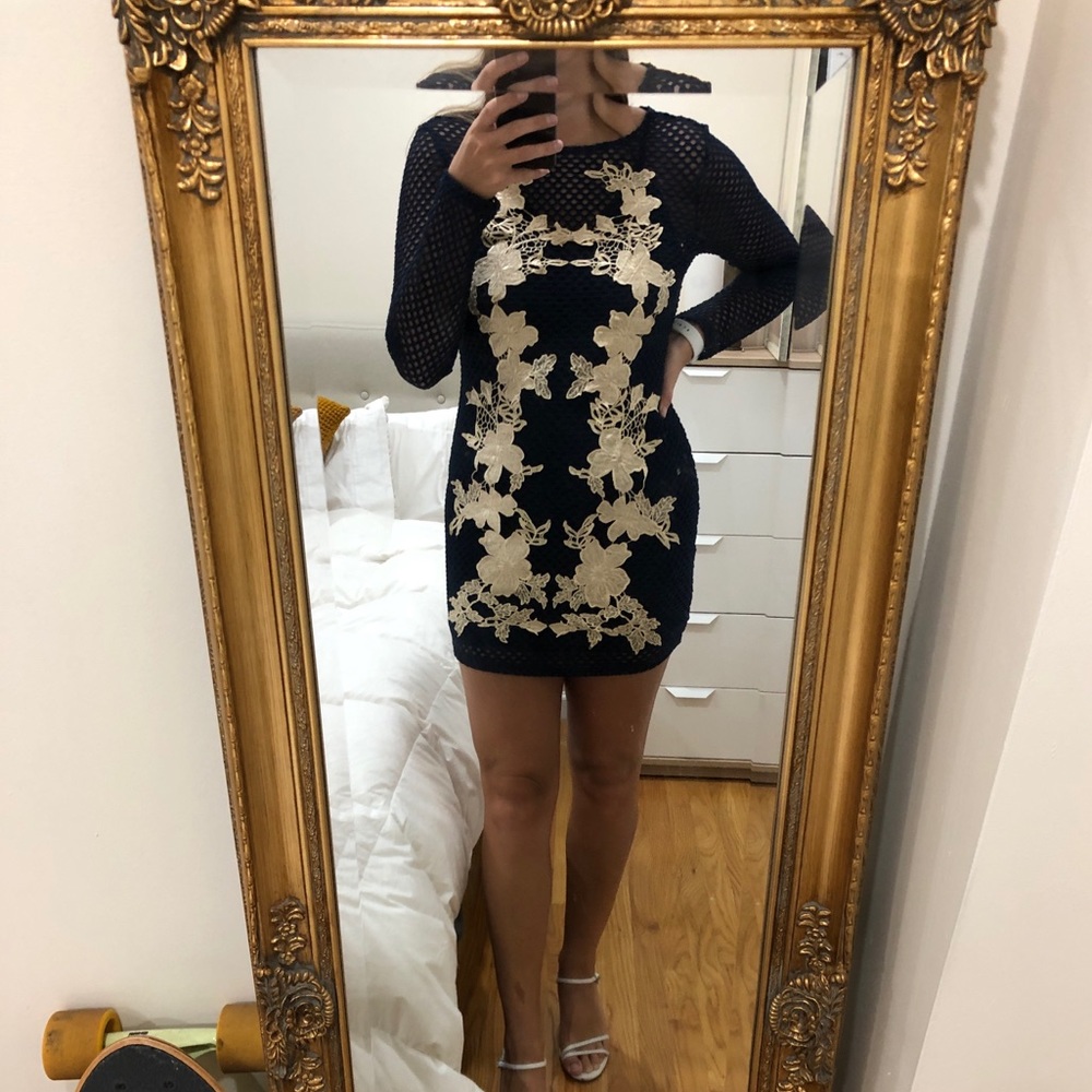 Long sleeve mini dark blue mesh dress w flowers